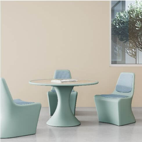 Round table with modern full base chairs