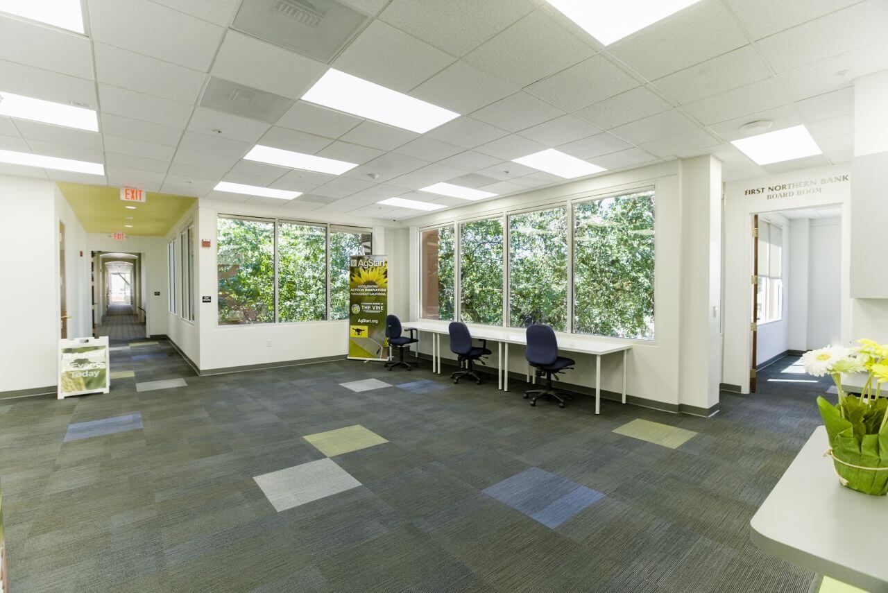 agstart-yocha-dehe-lab-open-office agstart-yocha-dehe-lab-open-office